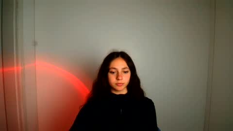 Snapshot of amber__r chatting on 05-13-26, 10:34 Amber online show from 05-13-26, 10:34