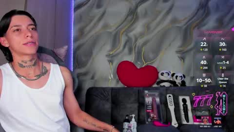 Snapshot of amber_adams_ chatting on 04-30-26, 07:42 Amber online show from 04-30-26, 07:42