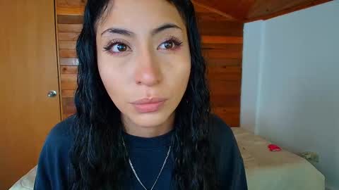 amber_curly online show from 02-12-26, 06:36