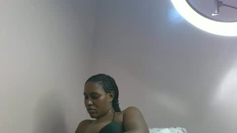amber_cutie2 online show from 05-16-26, 02:19