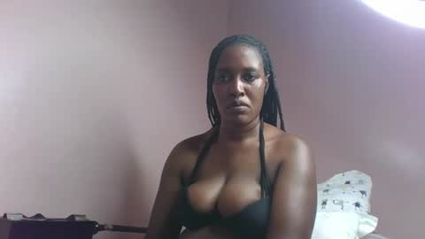 amber_cutie2 online show from 05-18-26, 04:13