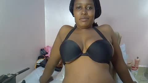 amber_cutie2 online show from 06-23-26, 11:25
