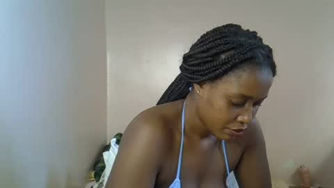 amber_cutie2 online show from 07-05-26, 09:38