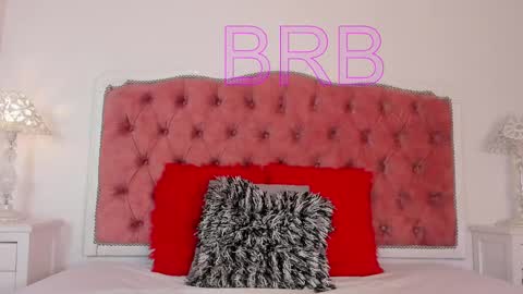 julieta  online show from 09-30-25, 12:21