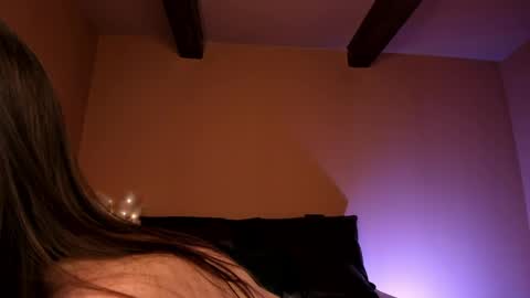 Snapshot of amber_tender_ chatting on 04-30-26, 08:57 amber_tender_ online show from 04-30-26, 08:57