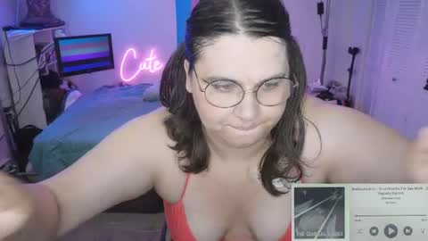 Snapshot of ambercutewheels chatting on 06-17-26, 09:23 Amber Cute Wheels online show from 06-17-26, 09:23