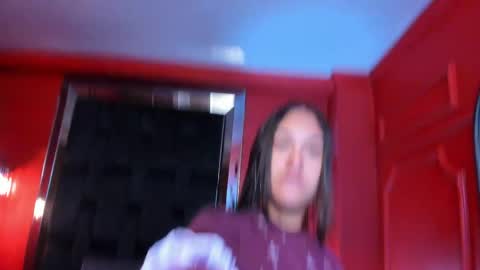 Amber Hanks online show from 05-18-26, 11:49