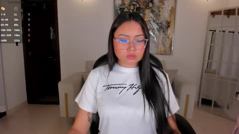 Amber  online show from 11-16-25, 10:48