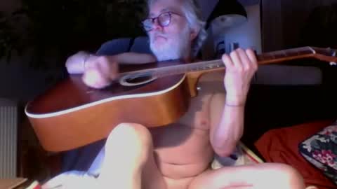 Snapshot of amberr11 chatting on 01-19-26, 12:14 Amberr11 online show from 01-19-26, 12:14