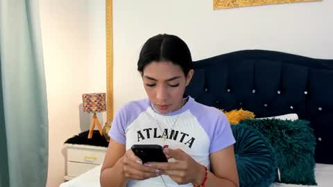 Snapshot of amberrsmith_ chatting on 07-06-26, 02:47 Amber online show from 07-06-26, 02:47