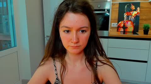 Snapshot of ameli_moon chatting on 01-18-25, 08:52 Eileen online show from 01-18-25, 08:52