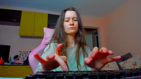 Snapshot of ameli_moon chatting on 07-02-26, 05:52 Eileen online show from 07-02-26, 05:52