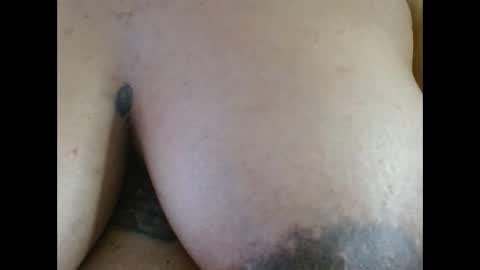 Snapshot of amelia_2023 chatting on 01-05-25, 06:24 amelia  online show from 01-05-25, 06:24