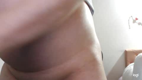 Snapshot of amelia_bella chatting on 06-05-26, 06:52 amelia online show from 06-05-26, 06:52