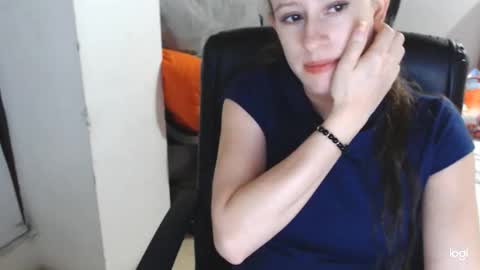 Snapshot of amelia_bella chatting on 06-06-26, 03:00 amelia online show from 06-06-26, 03:00