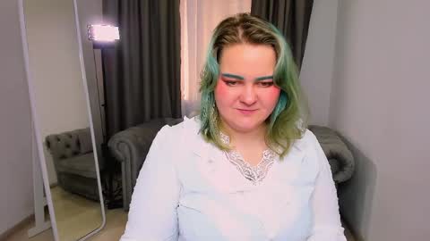 Amelia online show from 05-21-26, 06:09