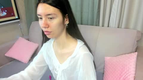 Anna online show from 05-29-26, 01:36