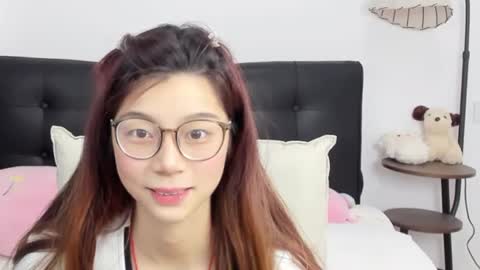 Snapshot of ameliabess chatting on 07-31-26, 05:18 bess online show from 07-31-26, 05:18