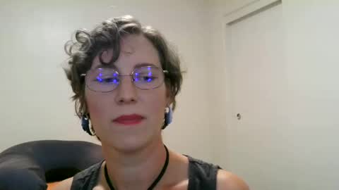 Snapshot of ameliaishka chatting on 09-20-25, 03:40 Ameliaishka online show from 09-20-25, 03:40