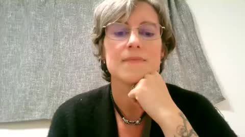 Snapshot of ameliaishka chatting on 09-29-25, 02:16 Ameliaishka online show from 09-29-25, 02:16
