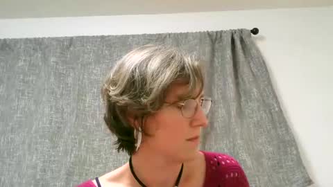 Snapshot of ameliaishka chatting on 09-30-25, 03:11 Ameliaishka online show from 09-30-25, 03:11
