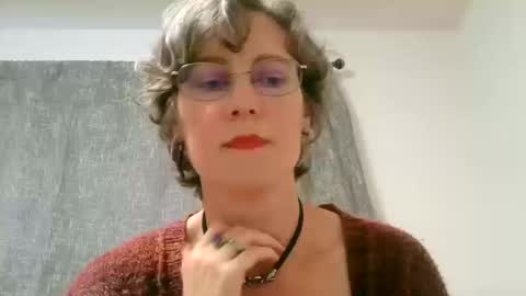 Snapshot of ameliaishka chatting on 10-11-25, 10:19 Ameliaishka online show from 10-11-25, 10:19