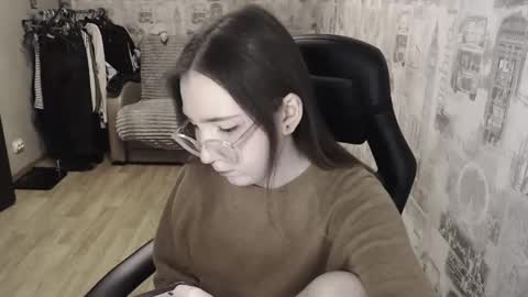 Snapshot of ameliakamishiro chatting on 02-23-25, 09:05 Amelia online show from 02-23-25, 09:05