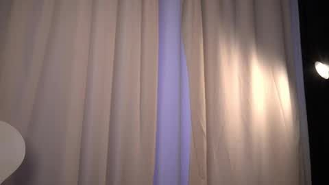 Snapshot of ameliamber0 chatting on 05-31-26, 06:09 Amelia online show from 05-31-26, 06:09