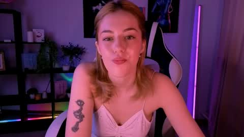 ameliarosaline online show from 05-28-26, 03:04