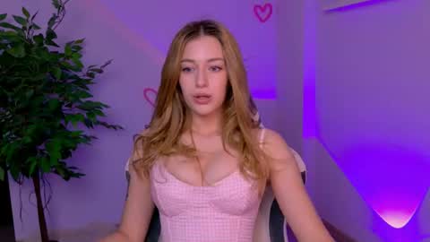 Snapshot of ameliaroseline chatting on 07-30-26, 09:08 Amelia online show from 07-30-26, 09:08