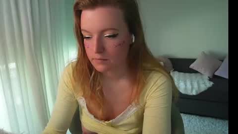 Amelia online show from 06-22-26, 11:18