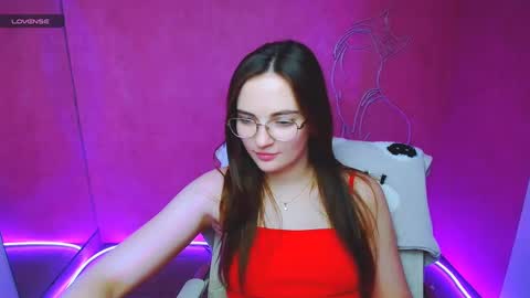 Amelie online show from 01-25-25, 03:30