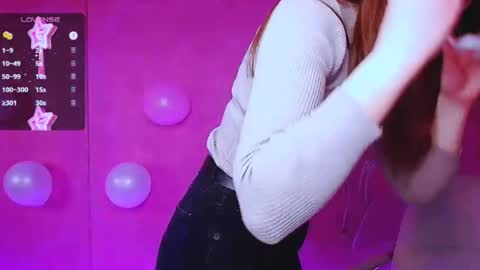 Amelie online show from 02-16-25, 06:43