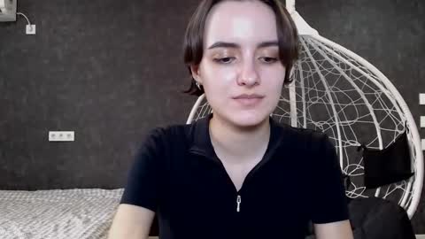 Snapshot of ameliebanshee chatting on 10-14-25, 10:16 ameliebanshee online show from 10-14-25, 10:16