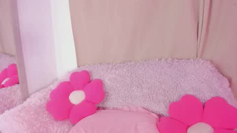 Amelia online show from 02-07-26, 12:25