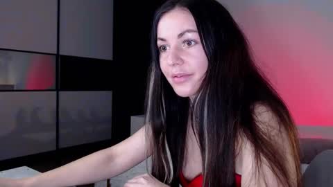 amelinamersi online show from 12-20-25, 07:10