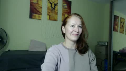 Snapshot of amelly777 chatting on 10-13-25, 06:08 amelly777 online show from 10-13-25, 06:08