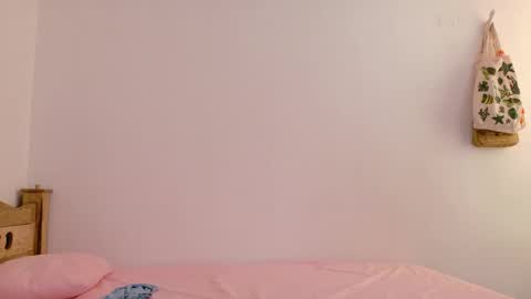 Snapshot of amely_sweetheat chatting on 05-29-26, 03:54 Amely online show from 05-29-26, 03:54