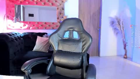          online show from 06-23-26, 12:58
