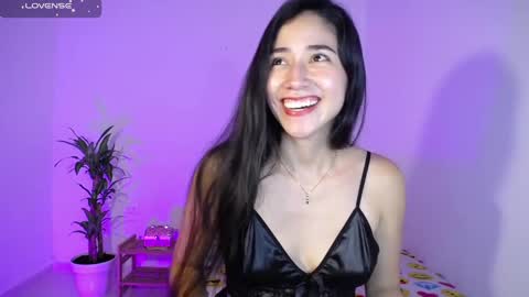 Snapshot of amelycaro chatting on 02-07-25, 06:45 Amely online show from 02-07-25, 06:45