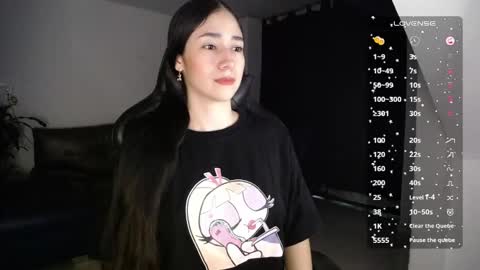 Snapshot of amelycaro chatting on 09-16-25, 02:45 Amely online show from 09-16-25, 02:45