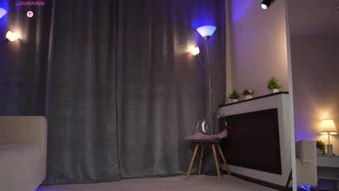 Amy  online show from 04-01-26, 01:50