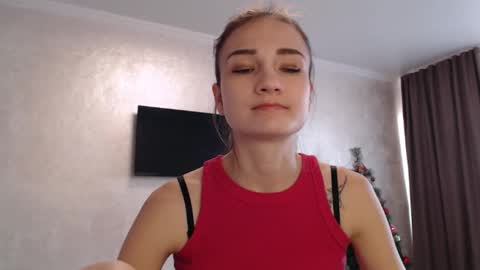 Julia  online show from 01-06-26, 09:02