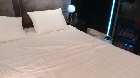 Ami online show from 01-23-25, 06:39