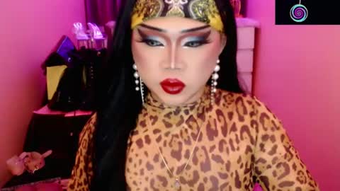 Queen Mireska online show from 07-05-26, 03:52