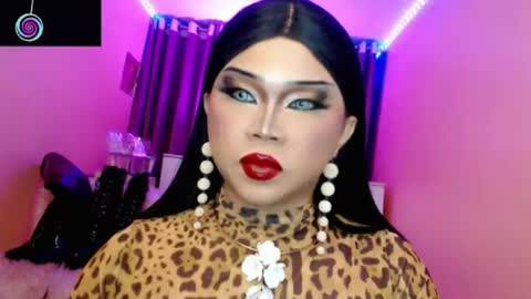 Queen Mireska online show from 07-10-26, 01:47