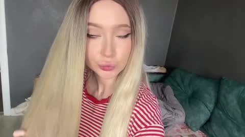 Ami Air online show from 04-15-26, 08:43