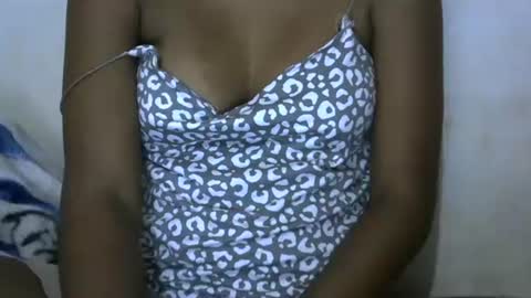 amichouu online show from 11-25-25, 04:40