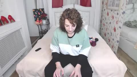 Ami online show from 11-09-25, 01:20