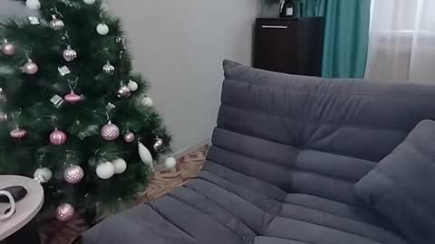 Mila online show from 01-02-25, 06:50